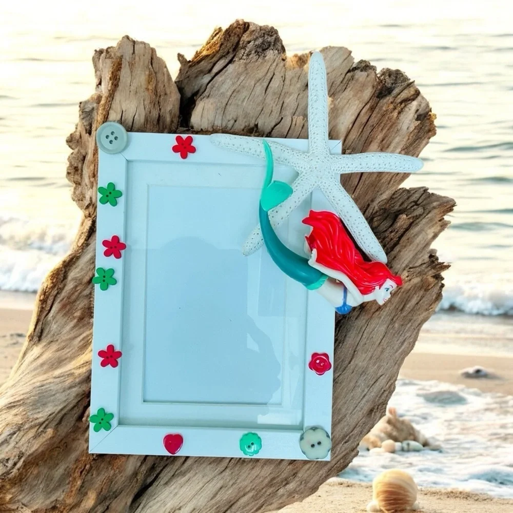 Disney Little Mermaid Picture Frame Starfish Kitsch Toy Art 8 X 6 Beach Theme